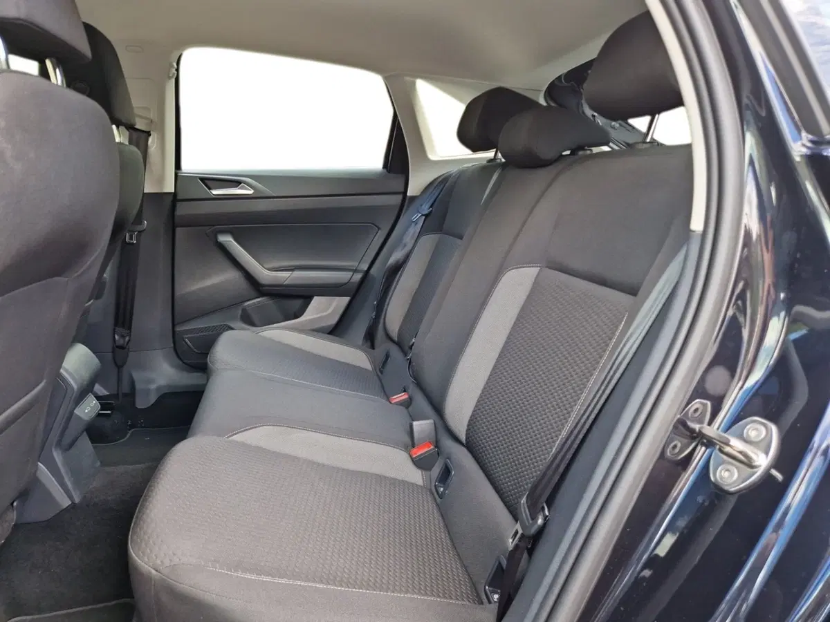 Volkswagen Taigo usata a Siena (12)