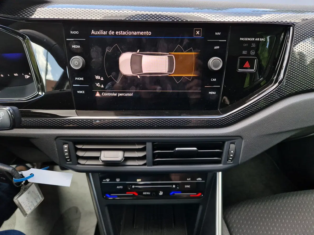 Volkswagen Taigo usata a Siena (14)