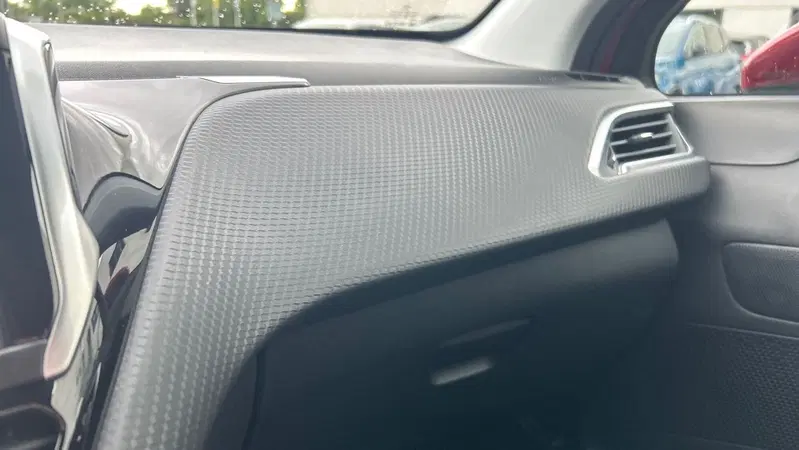 Peugeot 2008 usata a Padova (15)