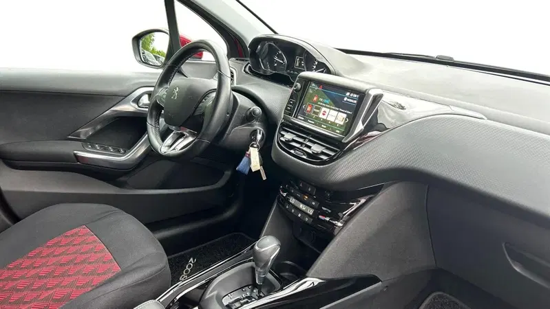 Peugeot 2008 usata a Padova (6)