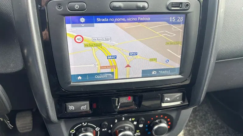 Dacia Duster usata a Padova (10)