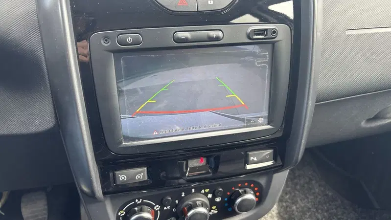 Dacia Duster usata a Padova (11)