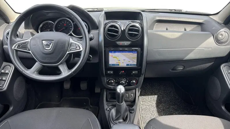 Dacia Duster usata a Padova (8)