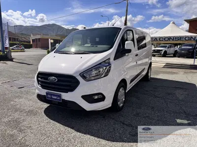 Ford E-Transit Custom Furgone e Transit custom V710 320 64kWh 218cv Trend L2H1 del 2021 usata a Cuorgne'