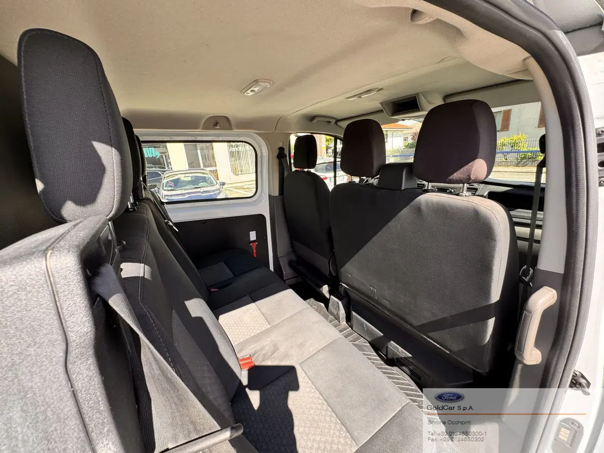 Ford E-Transit Custom Furgone usata a Torino (12)