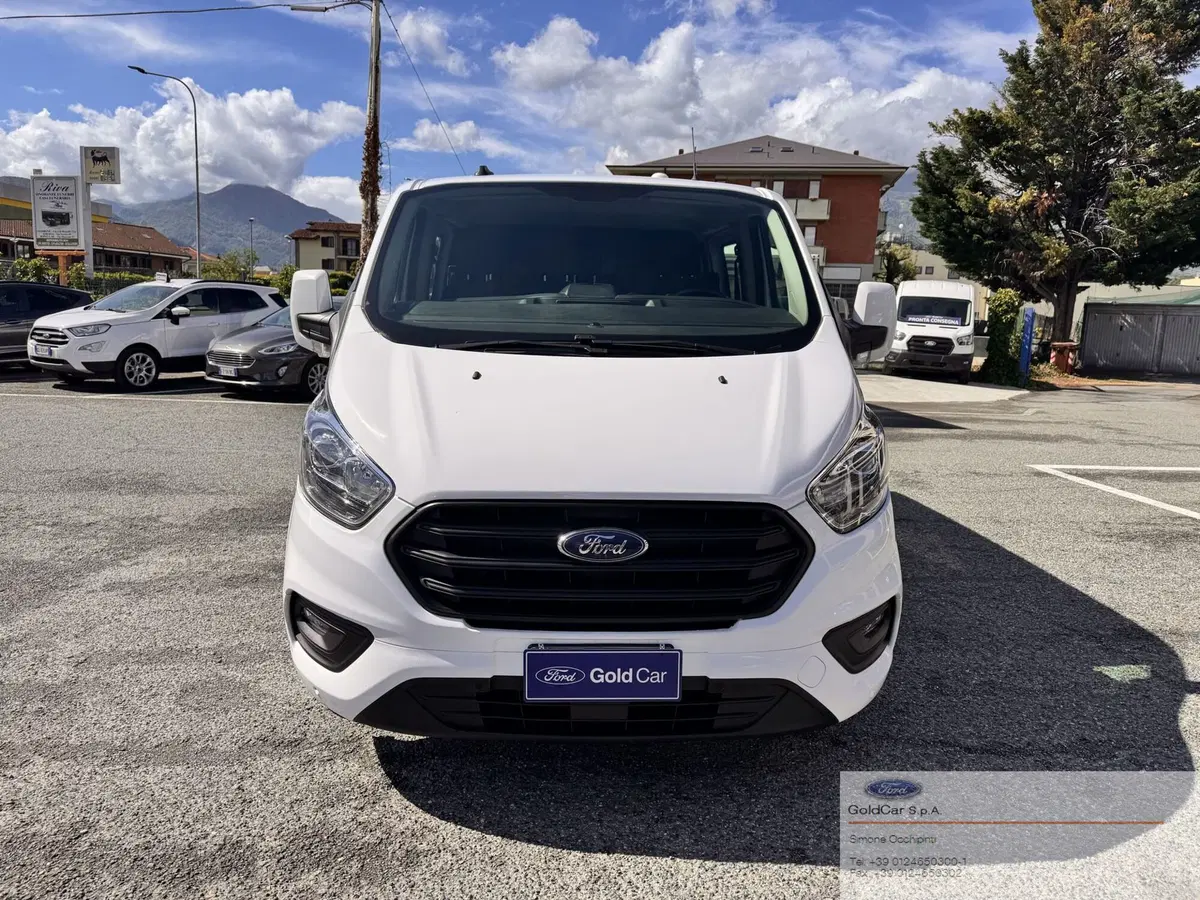 Ford E-Transit Custom Furgone usata a Torino (20)