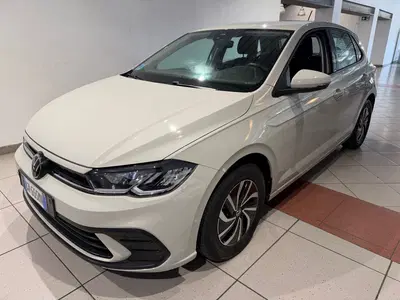 Volkswagen Polo 1.0 tsi Life 95cv del 2023 usata a Genova
