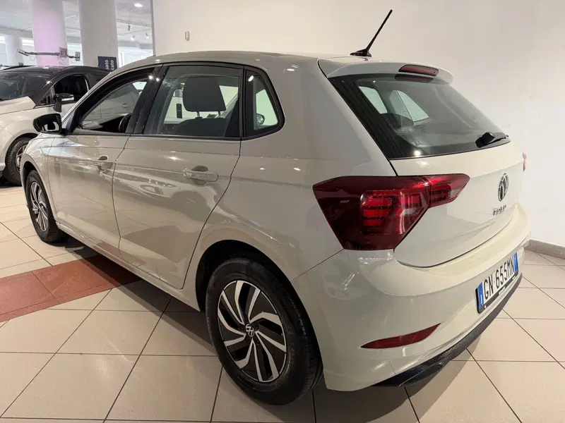 Volkswagen Polo usata a Genova (3)