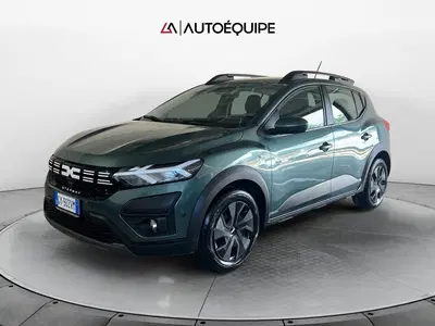 Dacia Sandero Streetway 1.0 tce Expression Eco-g 100cv 5 marce del 2025 usata a Roma