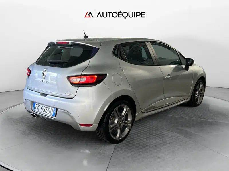 Renault Clio usata a Roma (5)