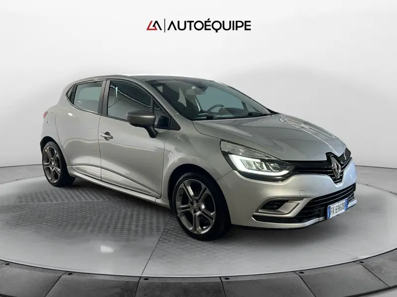 Renault Clio usata a Roma (7)