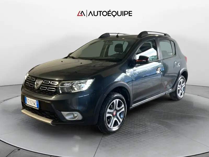 Dacia Sandero usata a Roma