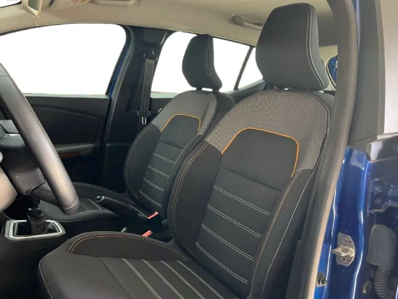 Dacia Sandero usata a Roma (12)