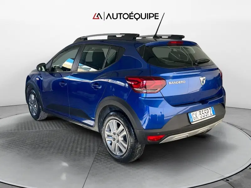 Dacia Sandero usata a Roma (3)