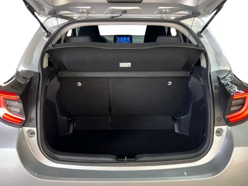 Toyota Yaris usata a Roma (10)