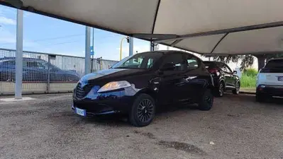 Lancia Ypsilon 1.2 69 CV 5 porte Elefantino del 2015 usata a Empoli