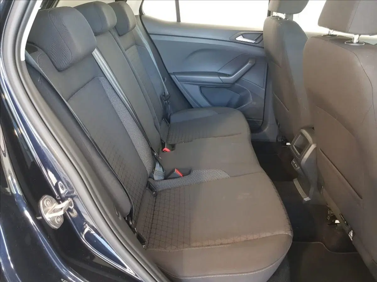 Volkswagen T-Cross usata a Lucca (12)