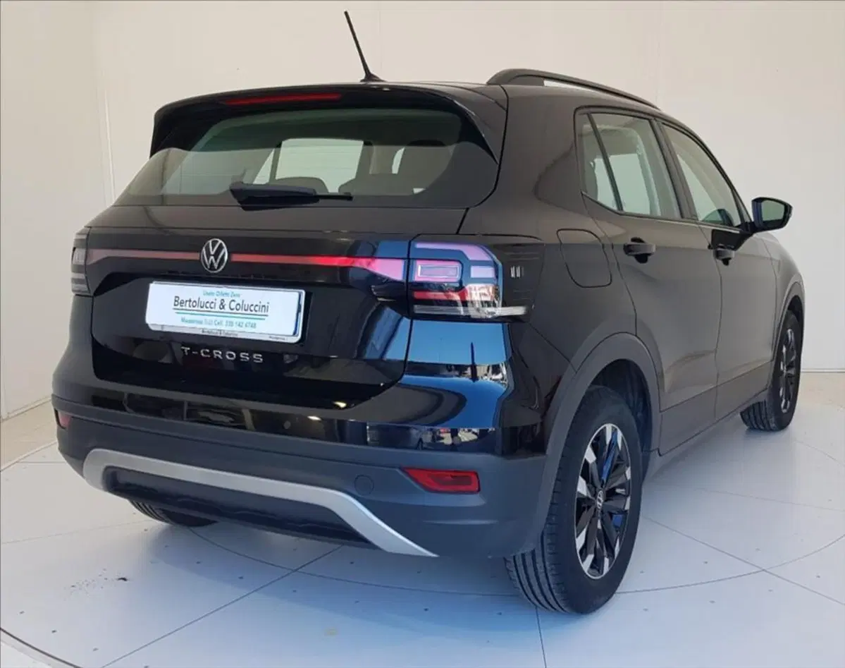 Volkswagen T-Cross usata a Lucca (6)