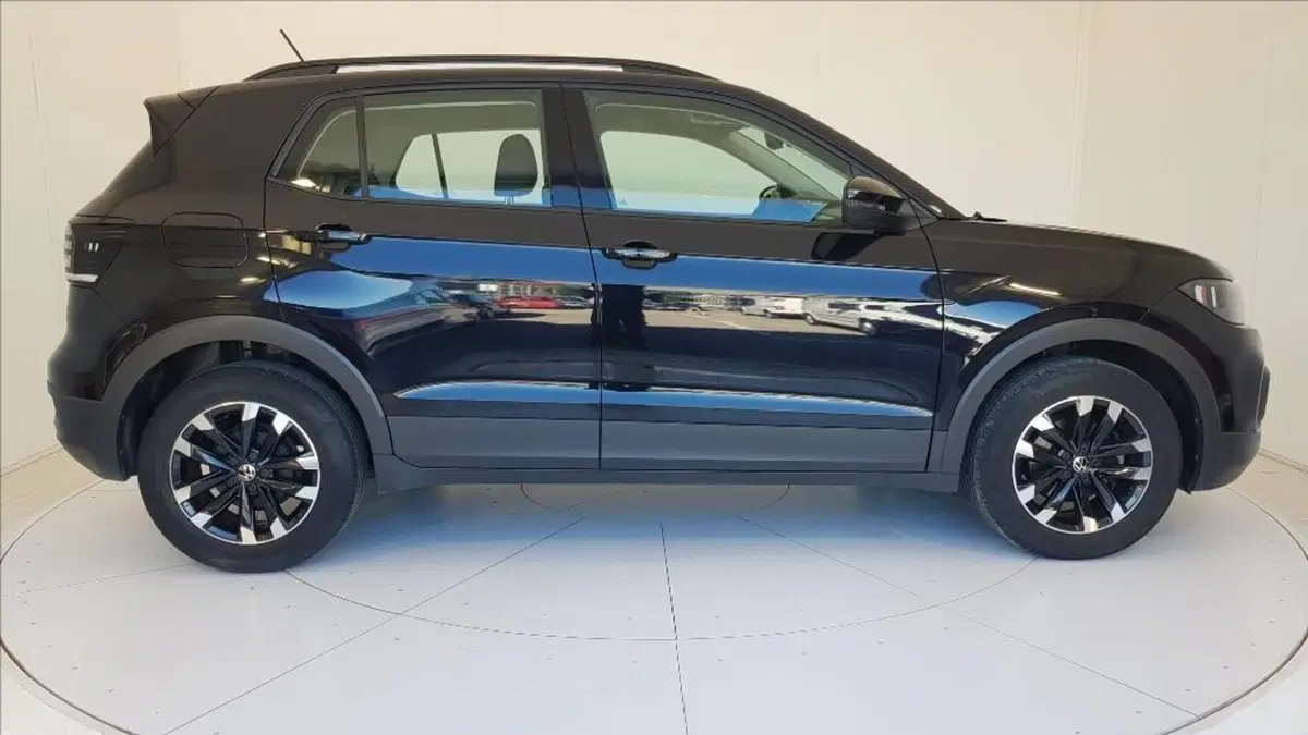 Volkswagen T-Cross usata a Lucca (7)