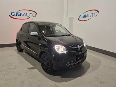 Renault Twingo Urban Night 22kWh del 2023 usata a Palermo