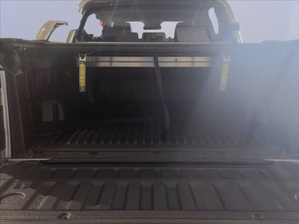 Ford Ranger Pick-up nuova a Milano (12)