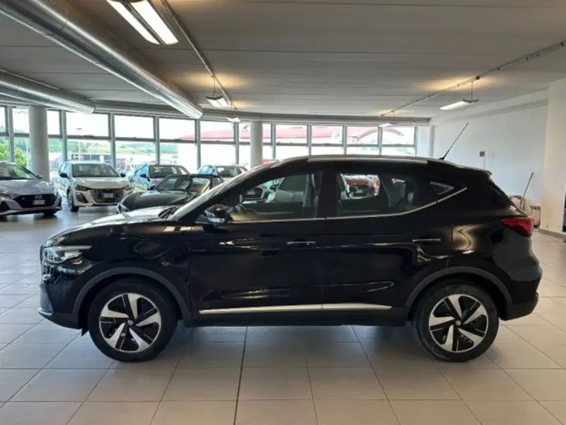 Mg ZS EV usata a Cuneo (4)