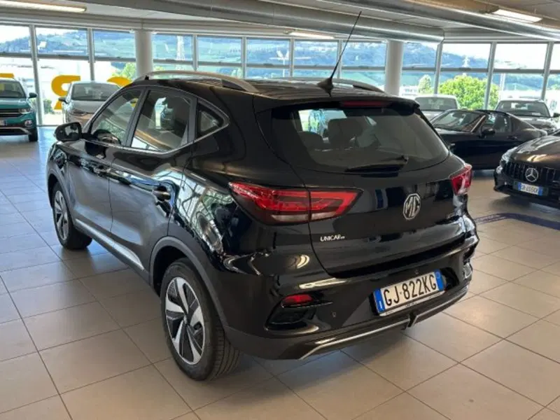 Mg ZS EV usata a Cuneo (5)