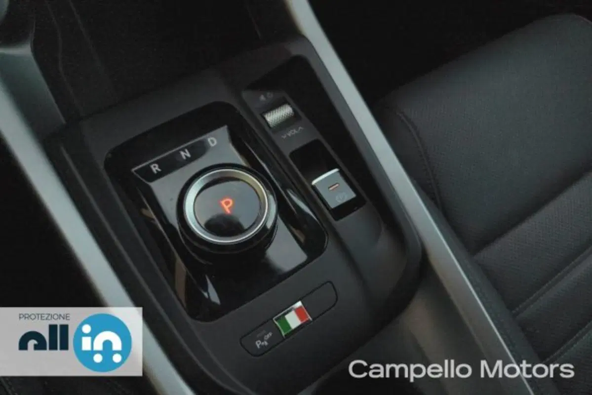 Alfa Romeo Tonale usata a Venezia (15)