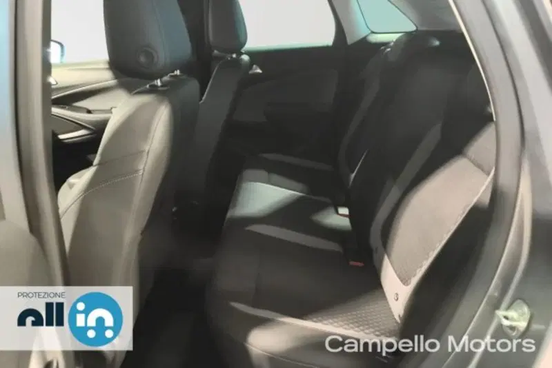 Opel Crossland X usata a Venezia (8)