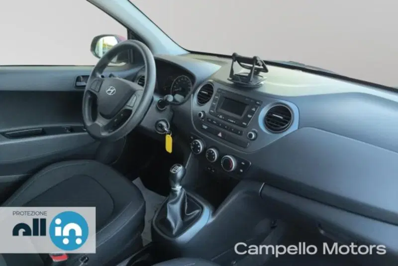Hyundai i10 usata a Venezia (13)
