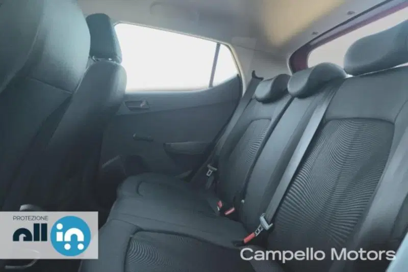 Hyundai i10 usata a Venezia (6)