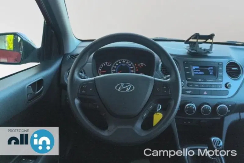 Hyundai i10 usata a Venezia (8)