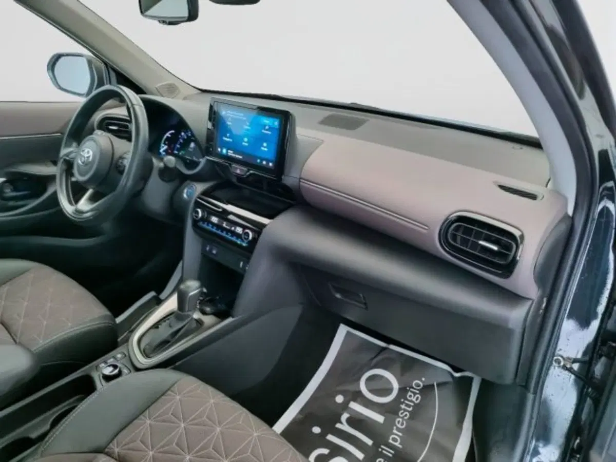 Toyota Yaris Cross usata a Teramo (16)