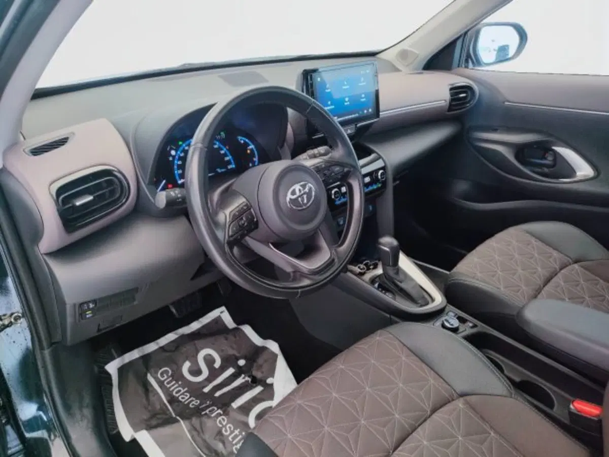 Toyota Yaris Cross usata a Teramo (17)