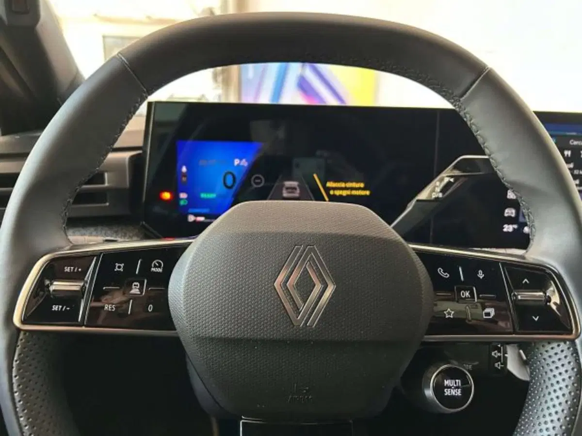 Renault Clio usata a Firenze (15)