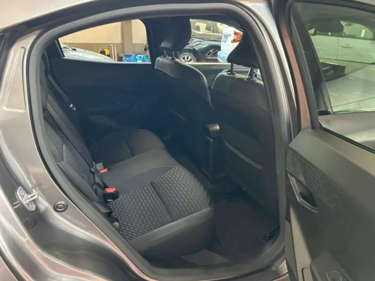 Renault Clio usata a Firenze (17)