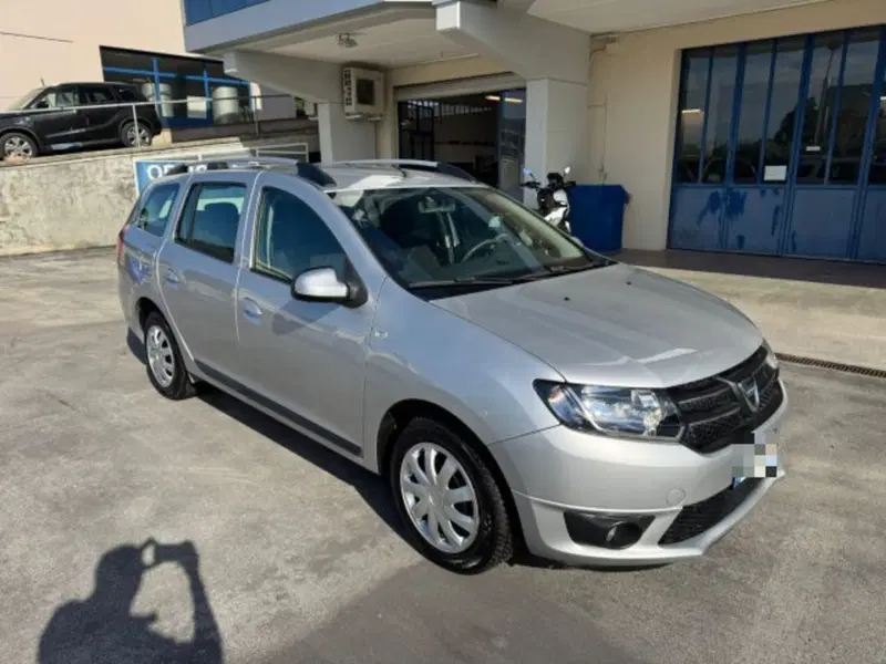 Dacia Logan usata a Macerata (3)