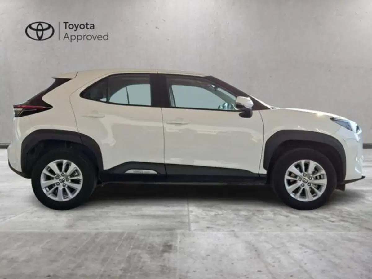 Toyota Yaris Cross usata a Roma (4)
