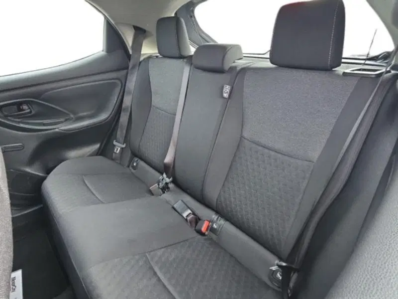 Toyota Yaris usata a Roma (11)