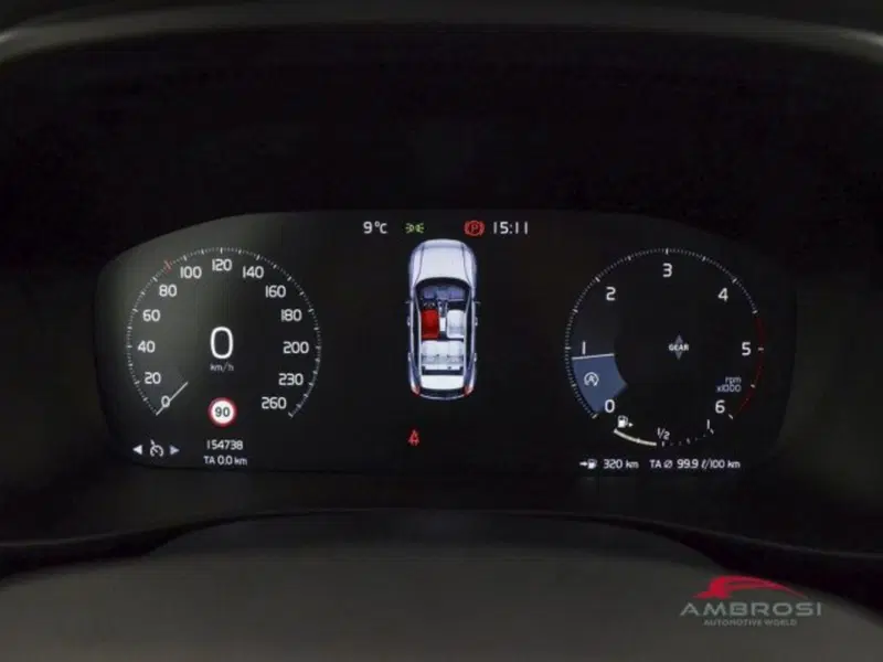 Volvo XC40 usata a Perugia (13)