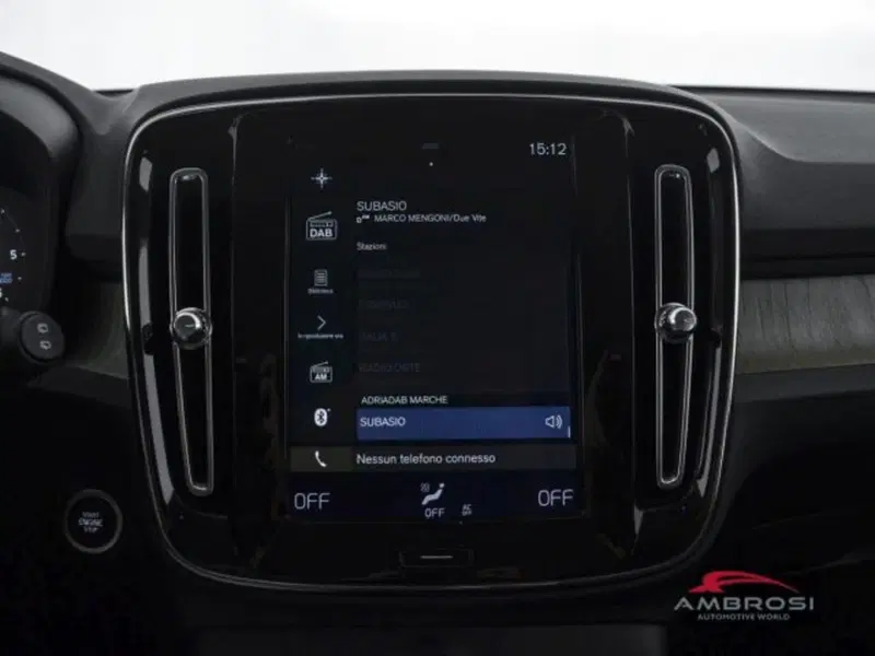 Volvo XC40 usata a Perugia (14)