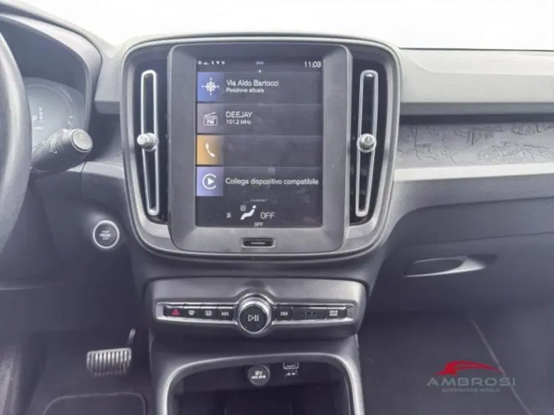 Volvo XC40 usata a Perugia (14)