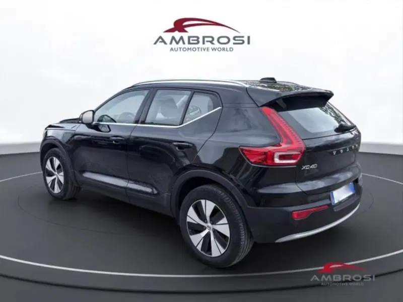 Volvo XC40 usata a Perugia (4)
