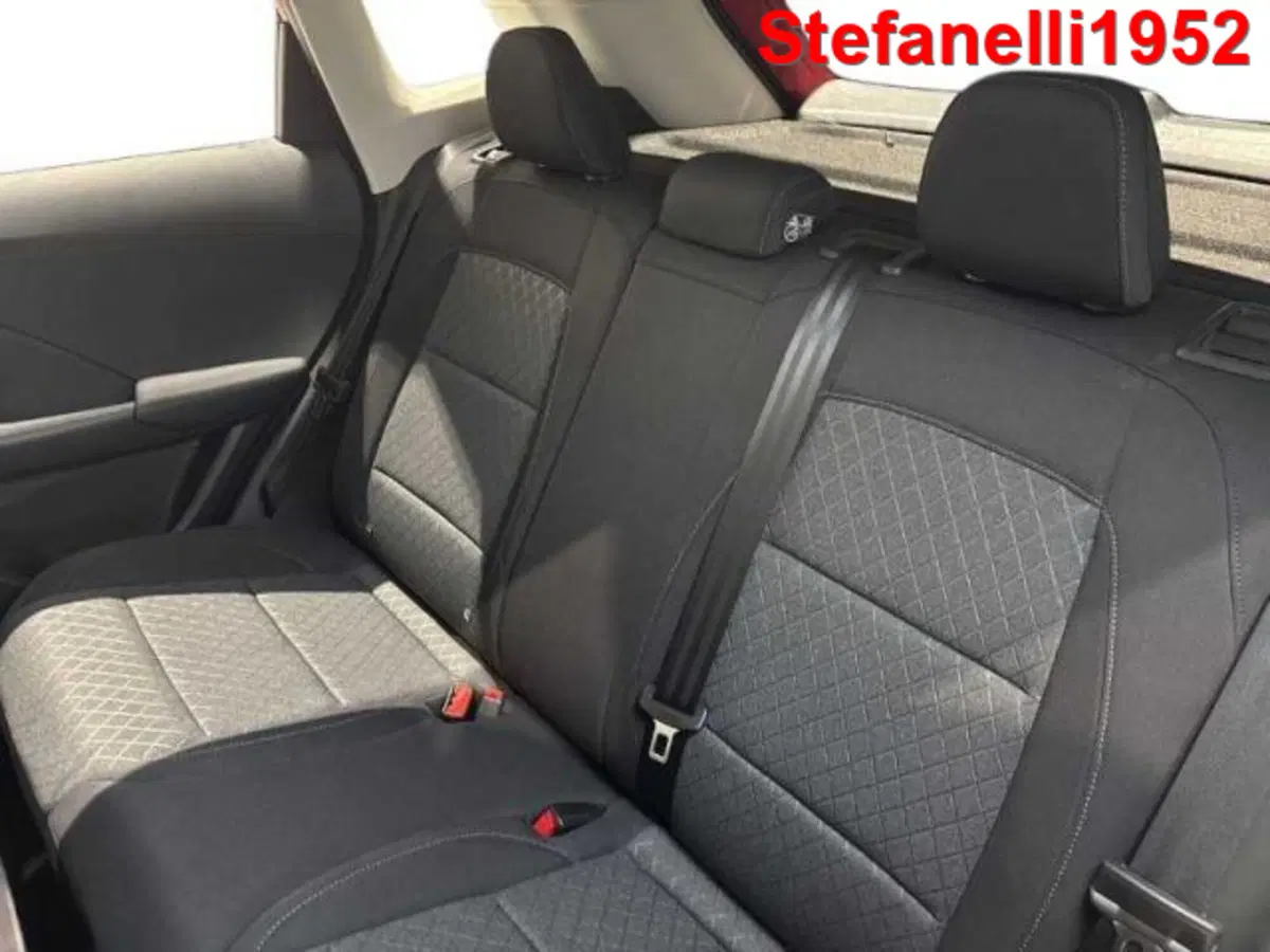 Mg ZS EV nuova a Bologna (9)