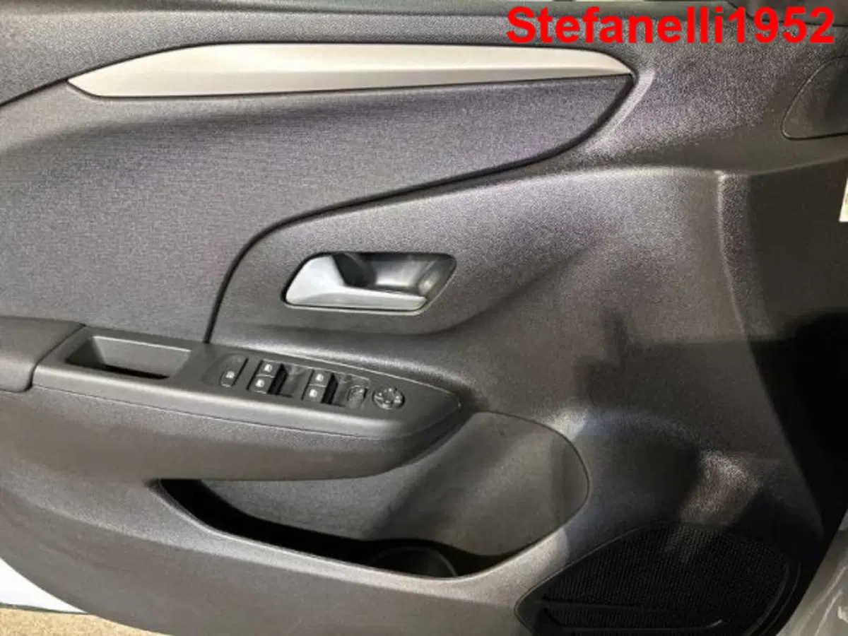 Opel Corsa-e nuova a Bologna (10)