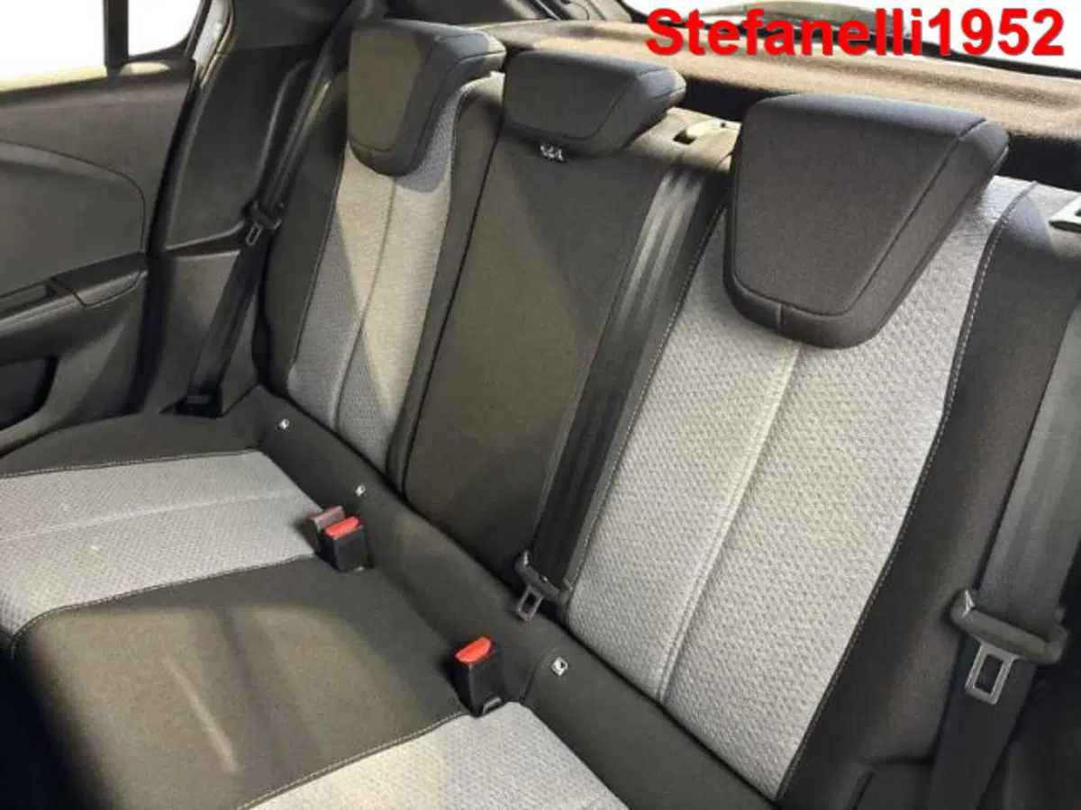 Opel Corsa-e nuova a Bologna (9)