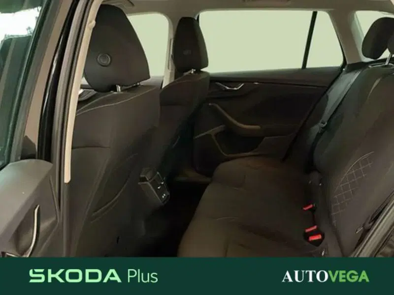 Skoda Kamiq usata a Vicenza (12)