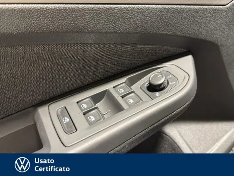 Volkswagen Golf Variant usata a Vicenza (14)