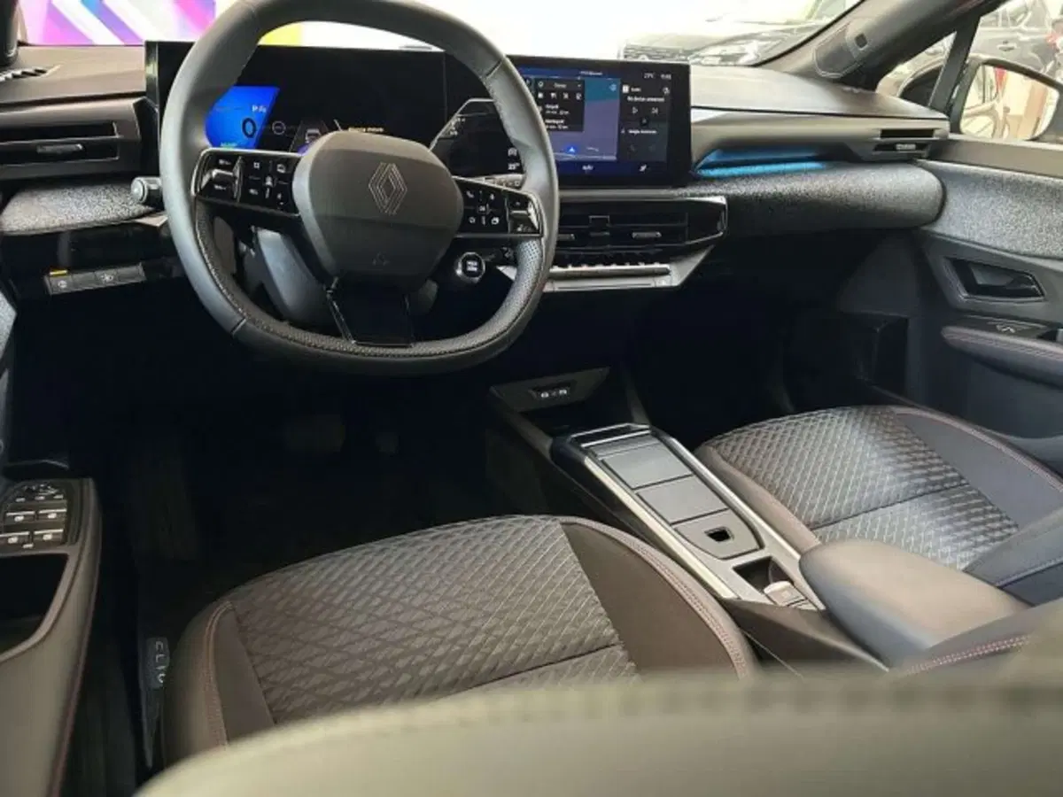 Renault Clio usata a Firenze (14)