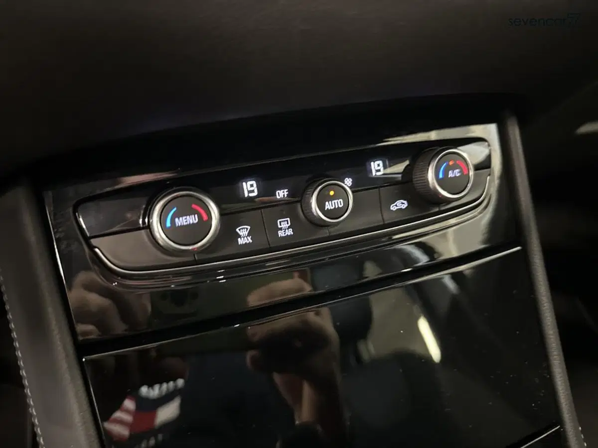 Opel Grandland X usata a Verona (14)
